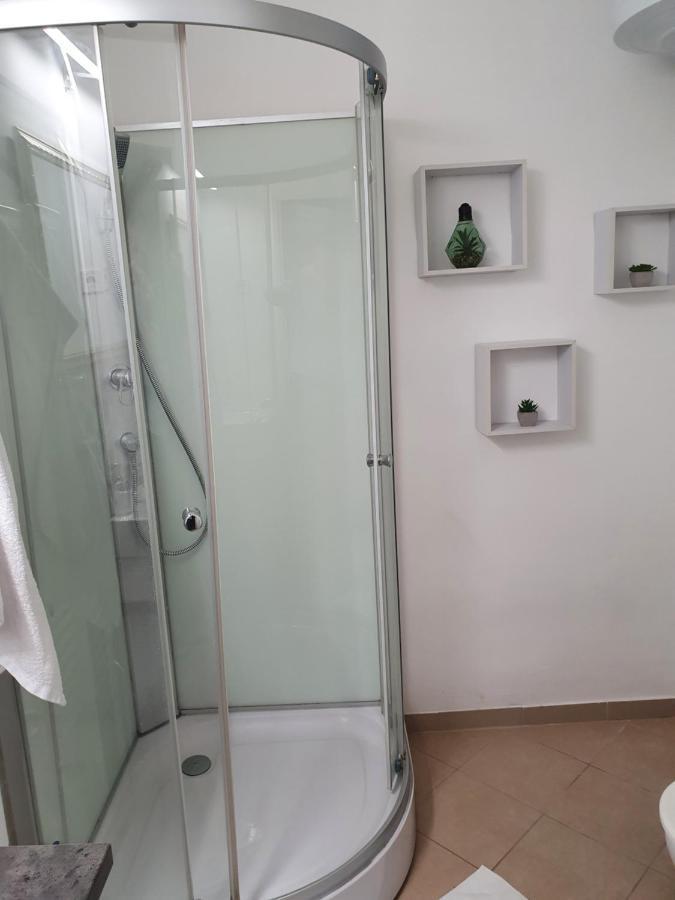 Boesix Apartman Budapeste Exterior foto